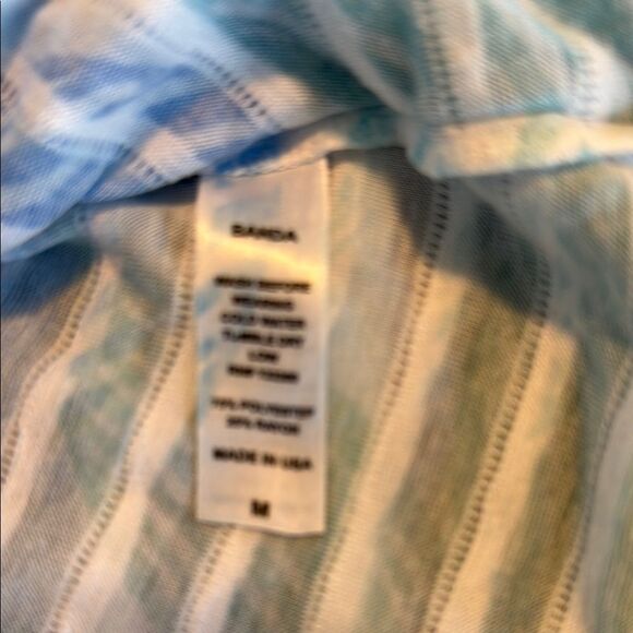 BEFORE + AGAIN TROPICAL FLORAL BLUE AQUA BANDED BELL SLEEVE TOP SIZE MEDIUM - Picture 7 of 9